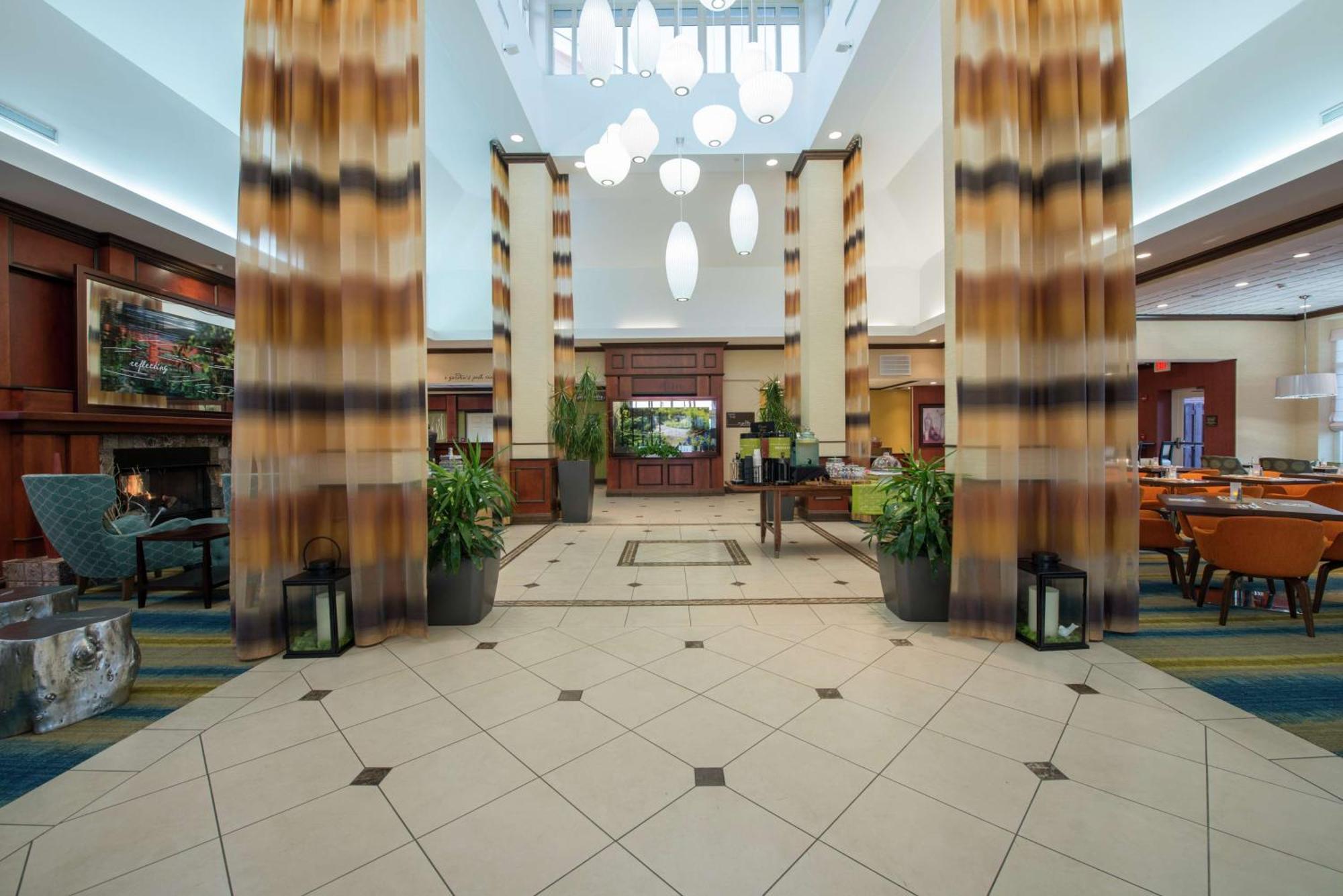 Hilton Garden Inn Tupelo Exterior foto